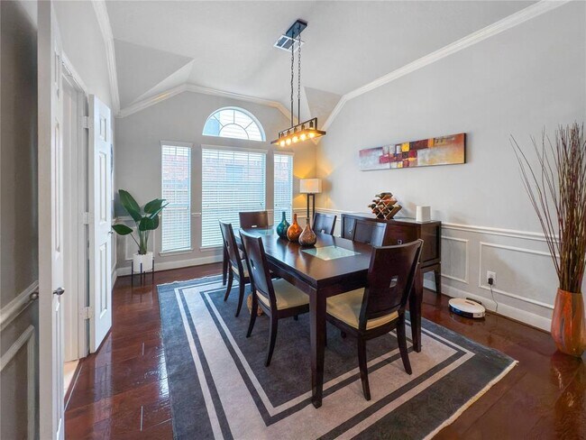 Building Photo - 2516 Spring Landing Dr