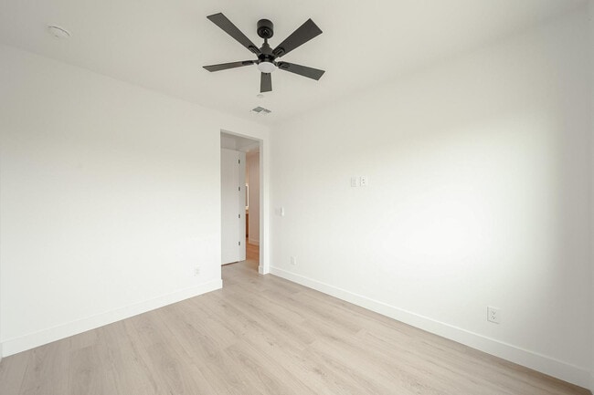 Building Photo - 15006 N Ivory Dr