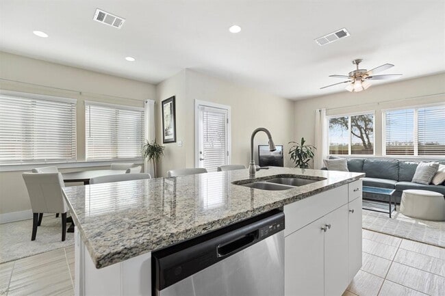 Building Photo - 613 White Steppe Way