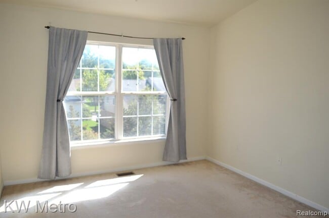 Building Photo - 786 Summerfield Dr