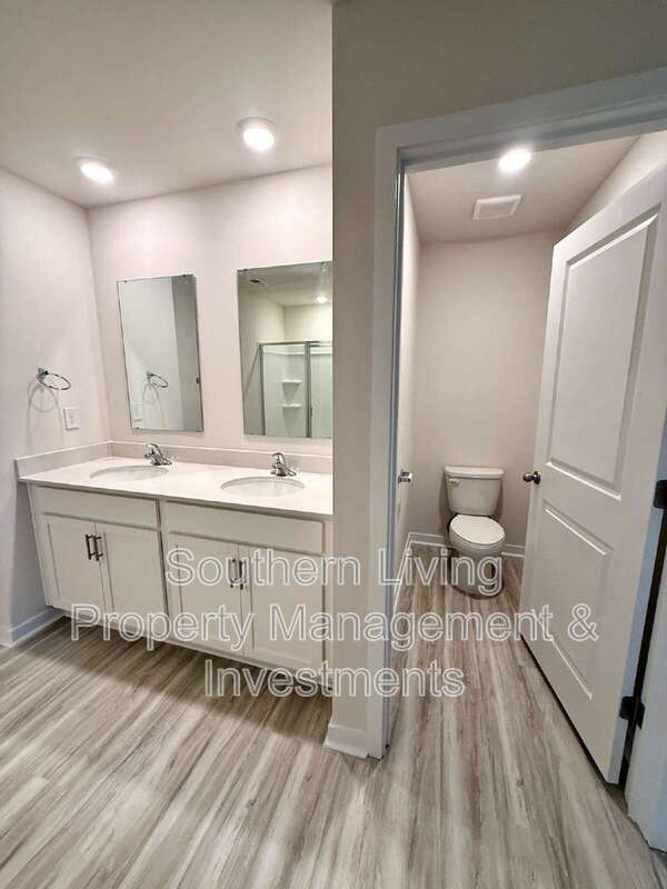 Building Photo - 12415 Lady Bell Dr