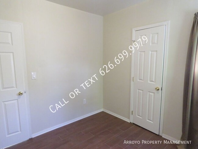 Building Photo - 745 E Poppyfields Dr