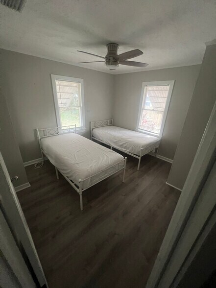 Building Photo - 2561 Floyd St