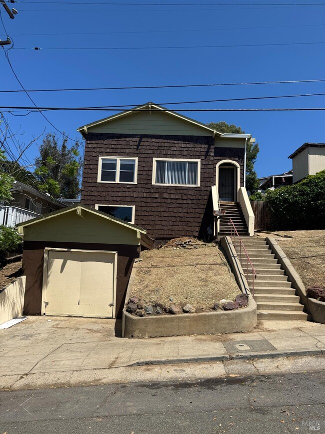 Building Photo - 158 Farragut Ave