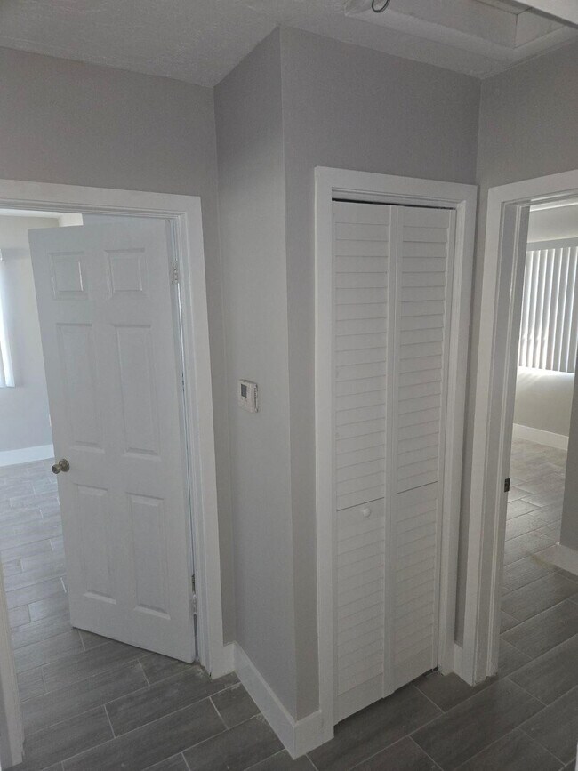 Building Photo - 7531 Polk St