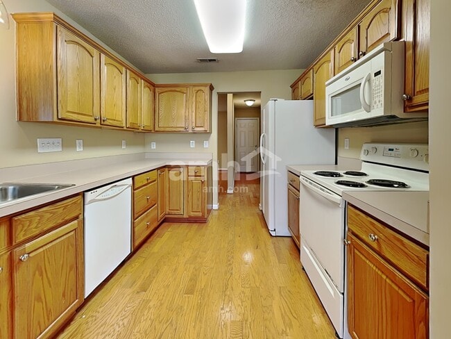 Building Photo - 273 Stone Meadow Ct