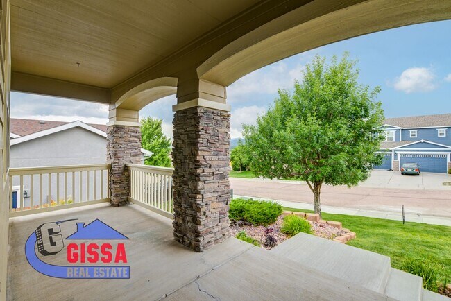 Building Photo - Beautiful ranch style home available to mo...