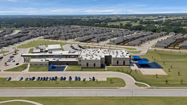 Building Photo - 10928 Canyon Mine Dr