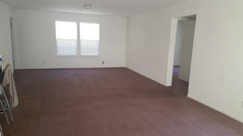 Building Photo - 2022 4th St