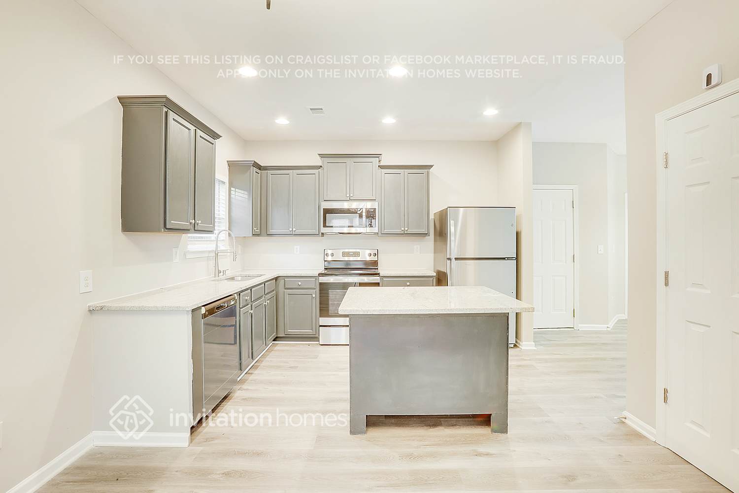 Building Photo - 1804 Laurel Green Way