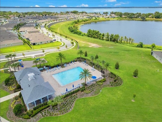 Building Photo - 2703 Rowan St