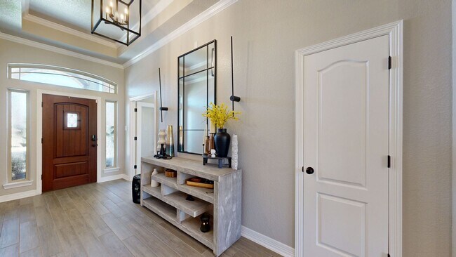 Building Photo - SOLAR PANEL 4 BEDROOM HOME  IN HERITAGE OAKS!