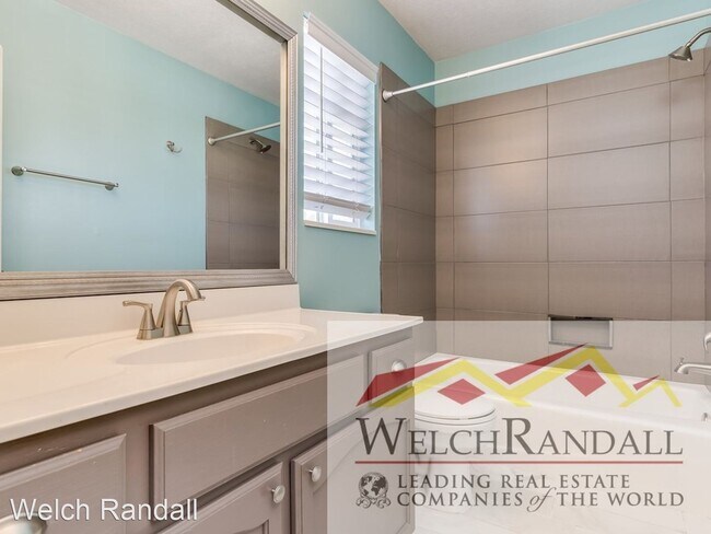 Building Photo - 6 br, 3 bath House - 624 West 1825 North