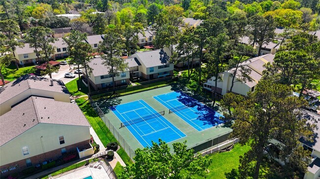 Building Photo - 14515 Wunderlich Dr