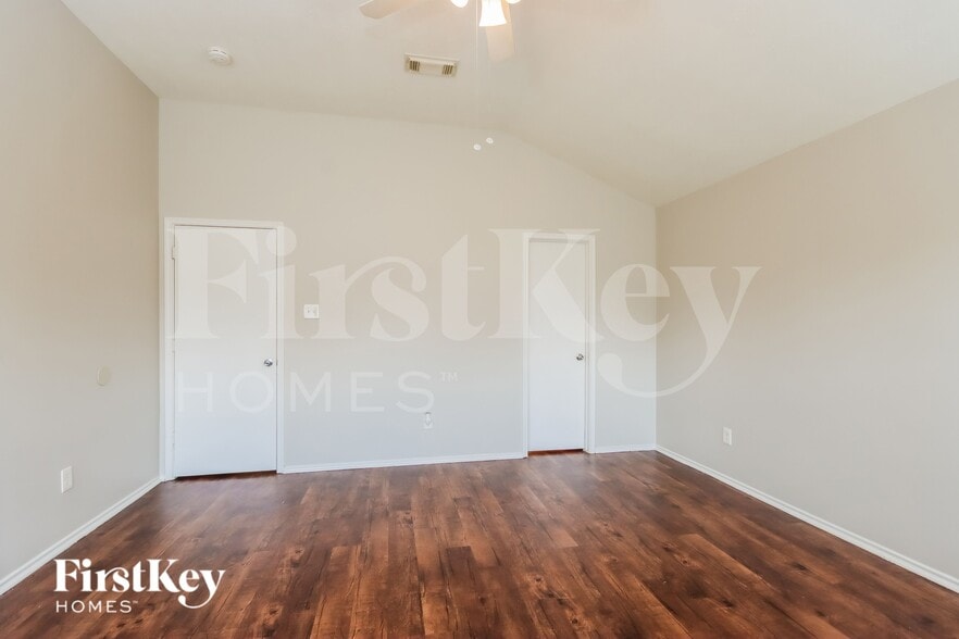Building Photo - 21231 Wortham Oaks Dr