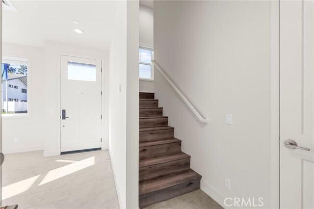 Building Photo - 19011 Main St