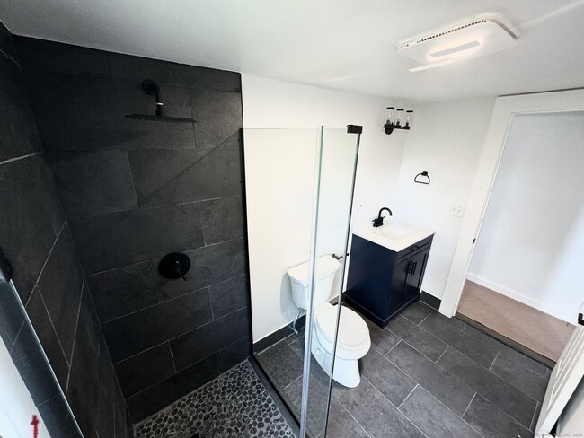 Building Photo - 22 Hemlock Trail