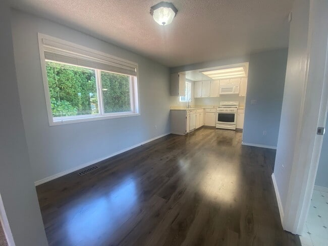 Building Photo - 11215 SE 235th Pl