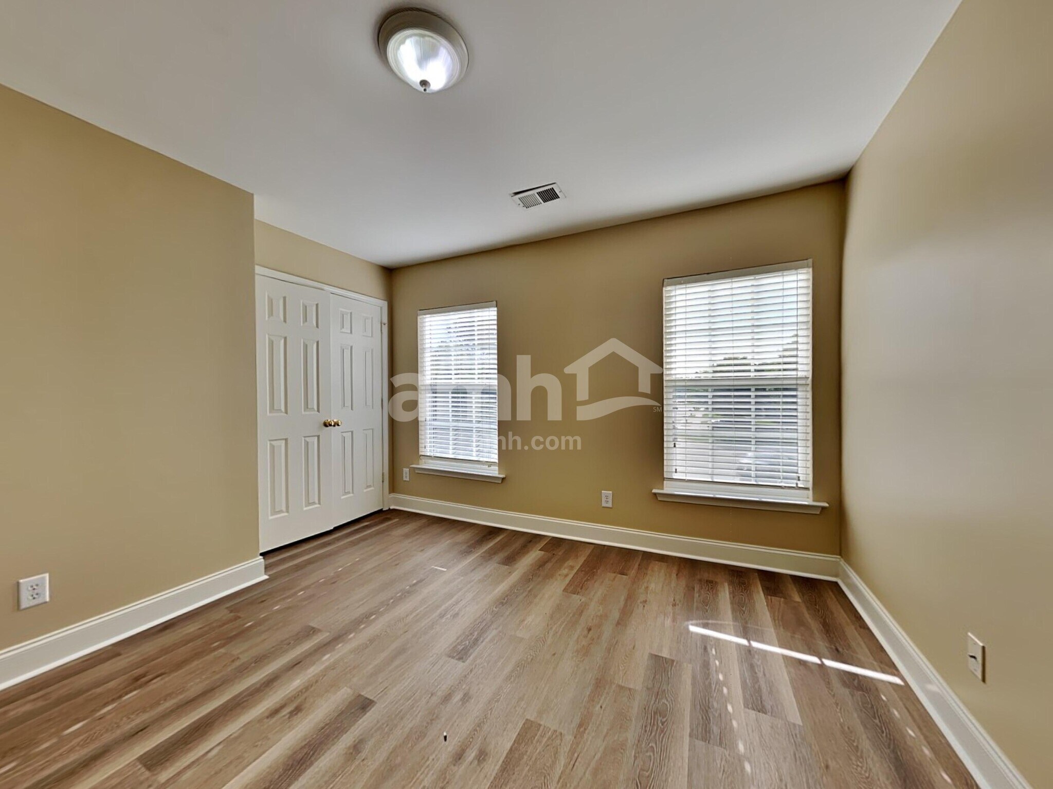 Building Photo - 419 Norwood Ct