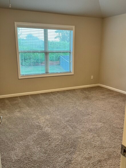 Building Photo - 4140 Gold Hill Ln
