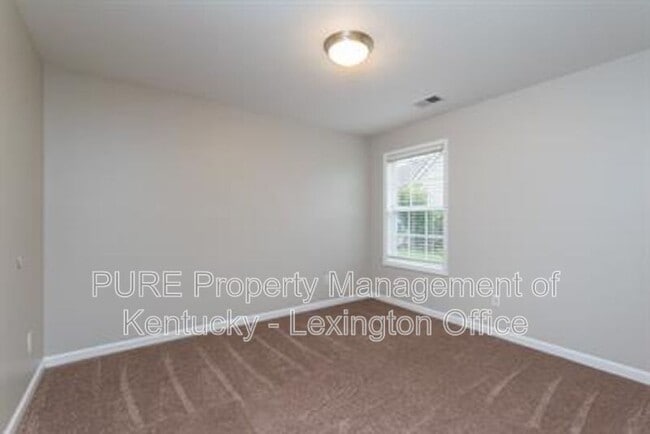 Building Photo - 4008 Bacopa Pl
