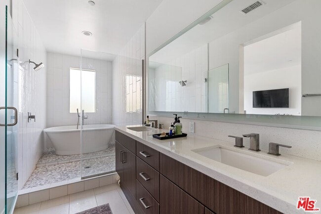 Building Photo - 1902 Liberty Ct