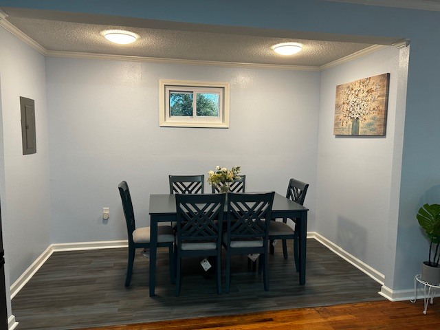 Dining Room - 2511 Mashburn Rd