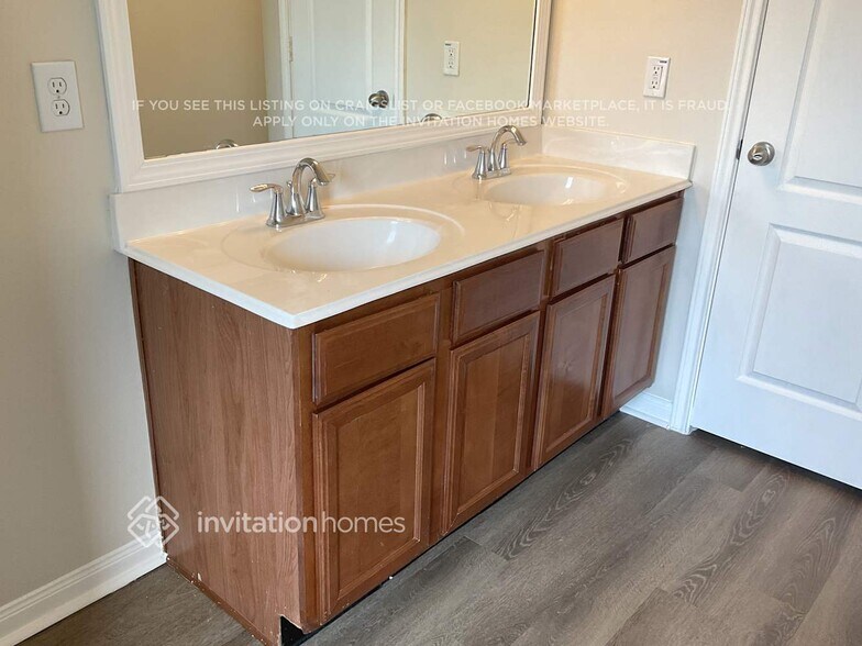 Building Photo - 2615 Shearwater Bend Dr
