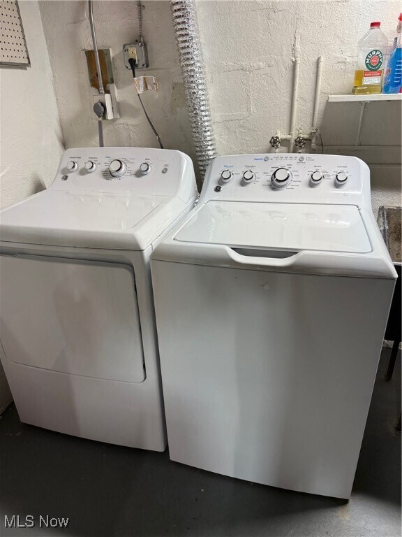 Building Photo - 30401 Mildred Ave