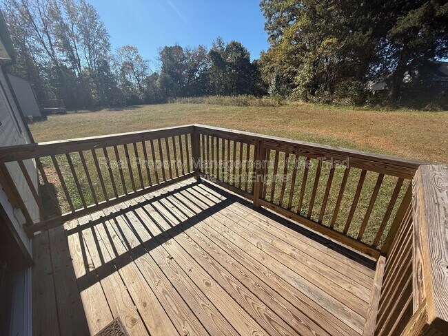 Building Photo - 3773 Hinshaw Country Rd