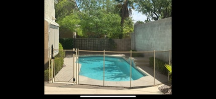Building Photo - Beautiful, Well Kept, North Summerlin Pool Home