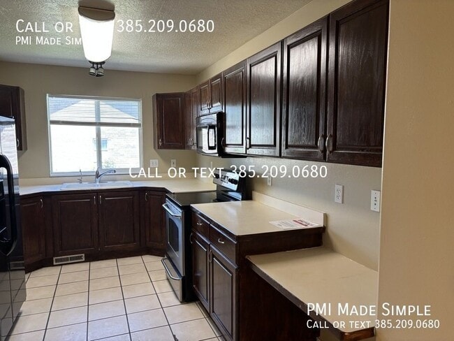 Building Photo - 609 Saddlebrook Dr