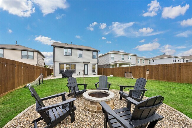 Building Photo - 25227 Sierra Mnr Ct