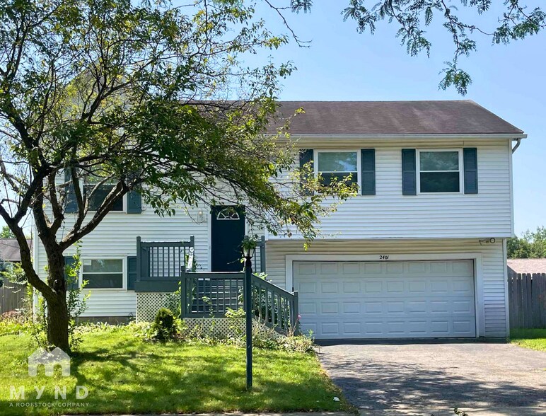 Primary Photo - 2401 Stargrass Ave