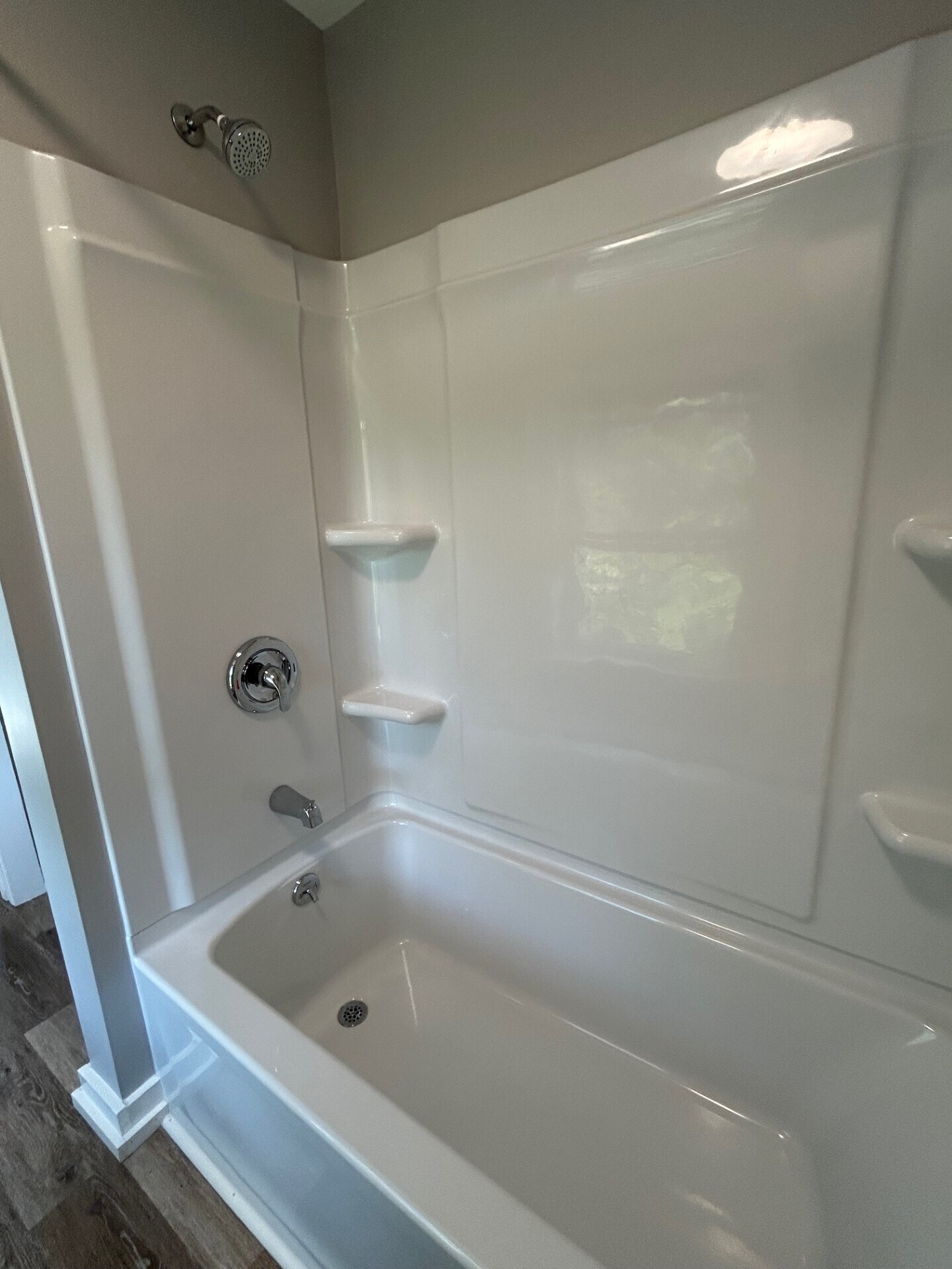 Primary Bath - 9 7th St