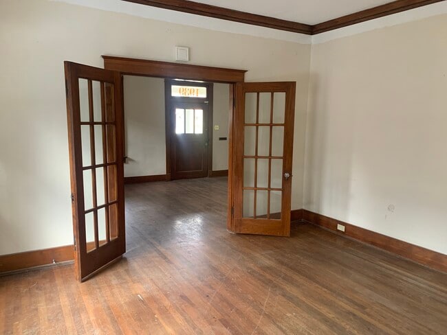Dining opens to living - 1939 Nelson Ave