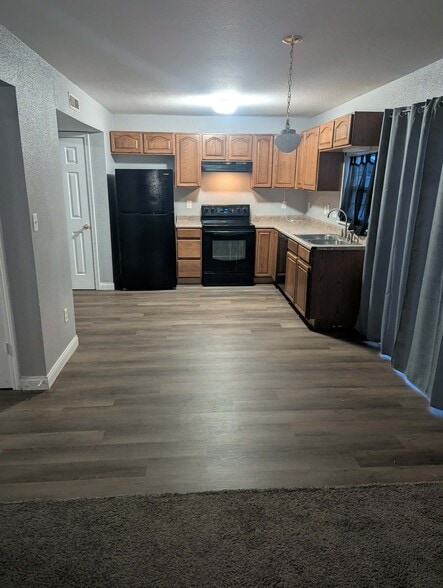 Open Kitchen/ Dining Area - 11531 Planewood Ct