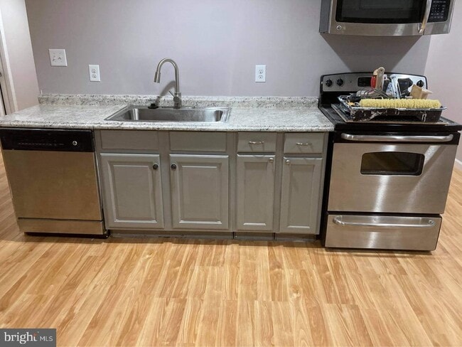 Building Photo - 45554 Fore Edwards Ct