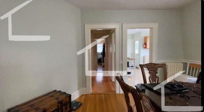 Building Photo - 3 Bedroom * Lower Allston @ HBS