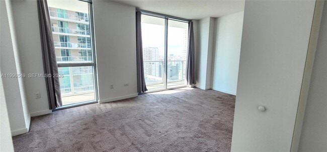 Building Photo - 1100 S Miami Ave