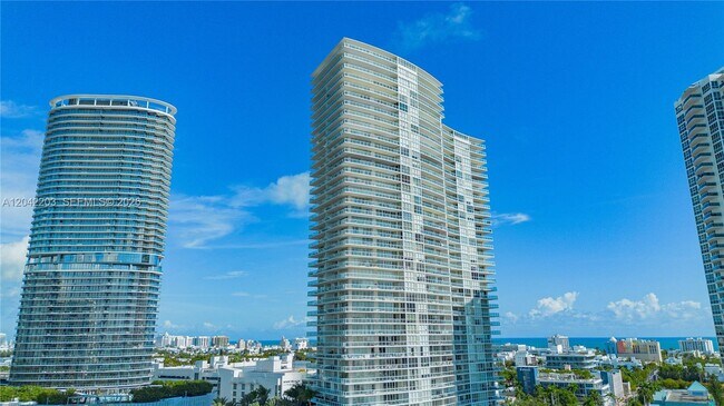 Building Photo - 450 Alton Rd