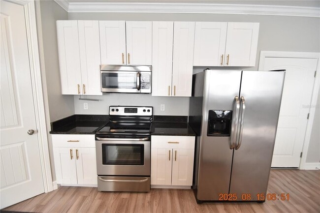 Building Photo - 6921 Interbay Blvd
