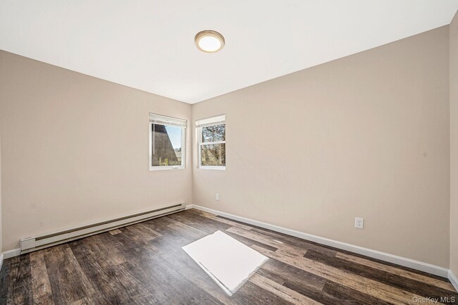 Building Photo - 18A Broadway