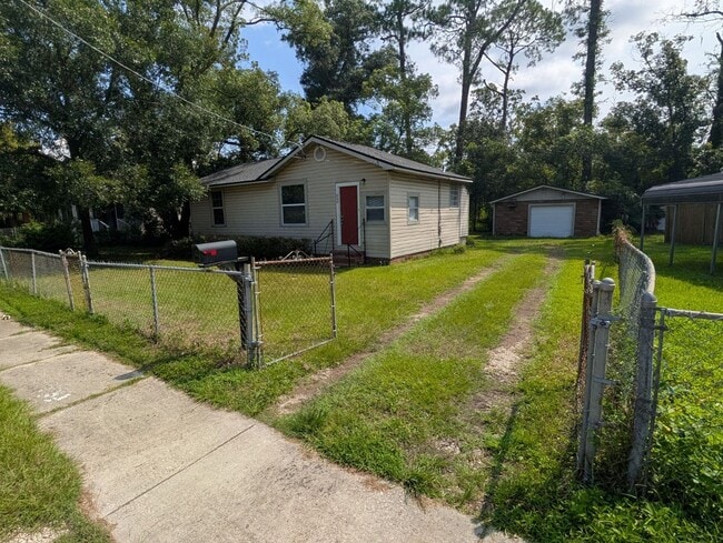 Primary Photo - Affordable & Cozy Living at $1,199