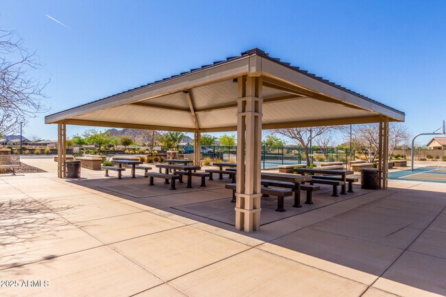 Building Photo - 3451 W Verde River Rd