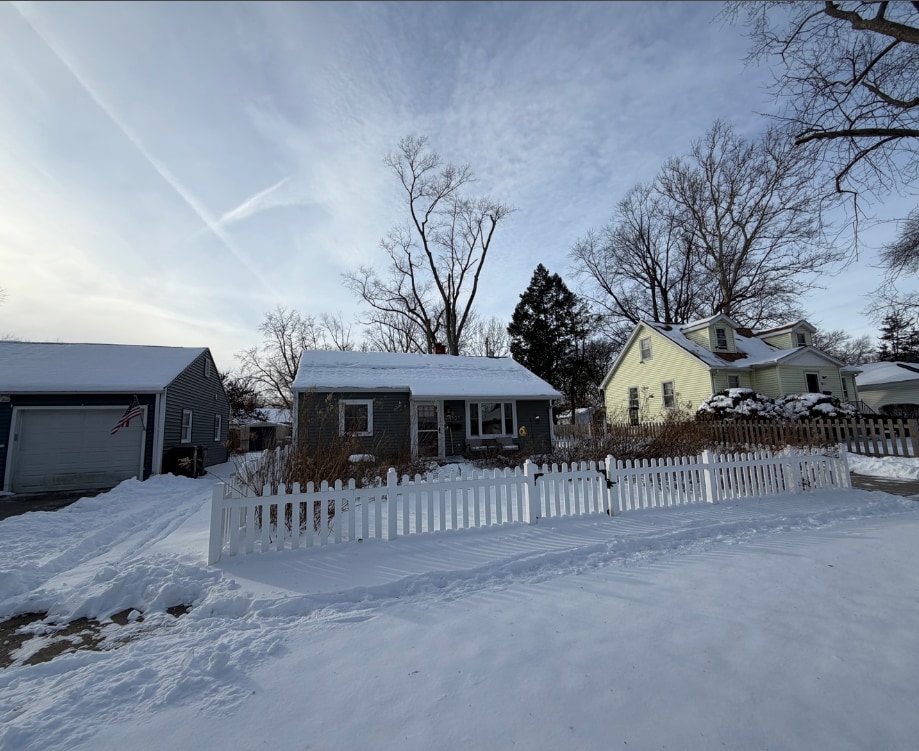 Building Photo - 1101 S Cottage Grove Ave