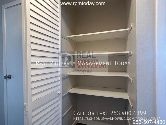 Building Photo - 6104 Glen Mary Ln SE