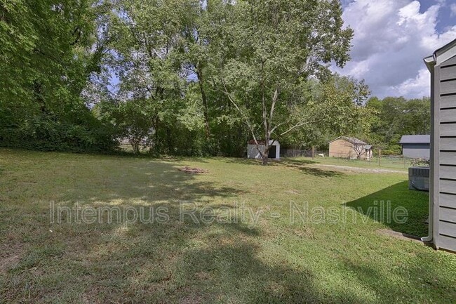 Building Photo - 98 Oriel Ave