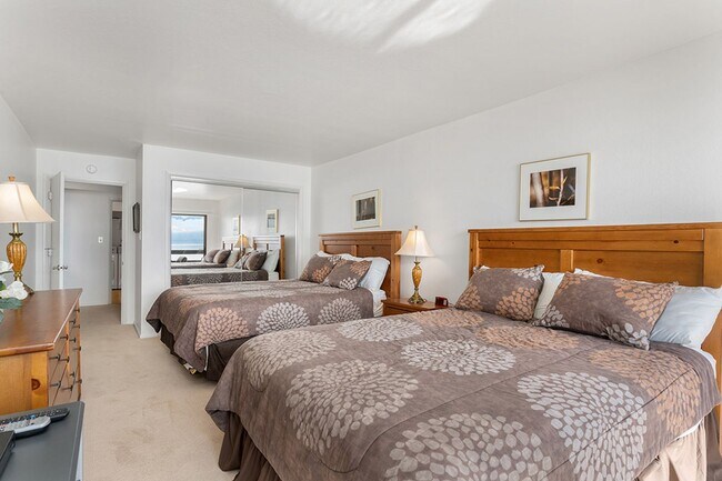 Building Photo - Incline Village Condo: Lakefront, Buoy, 3 Bedrooms, 3 Bathrooms