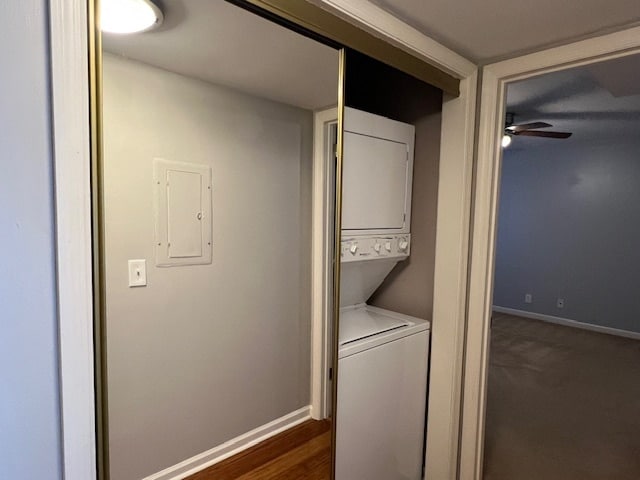 The full-sized stackable washer and dryer allows for more storage room in the hallway closet. - 5714 Brentwood Trce